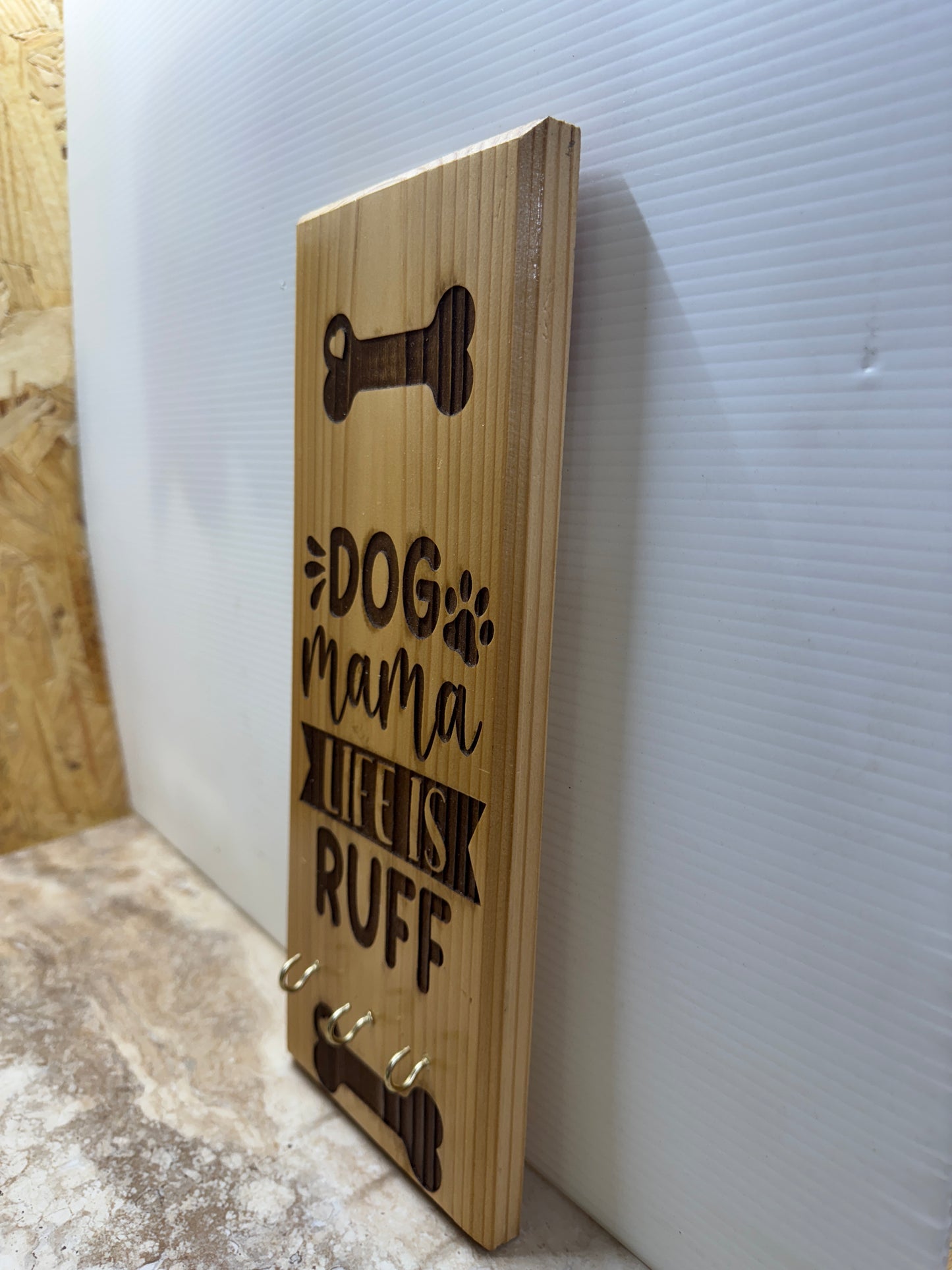 Small dog leash rack
