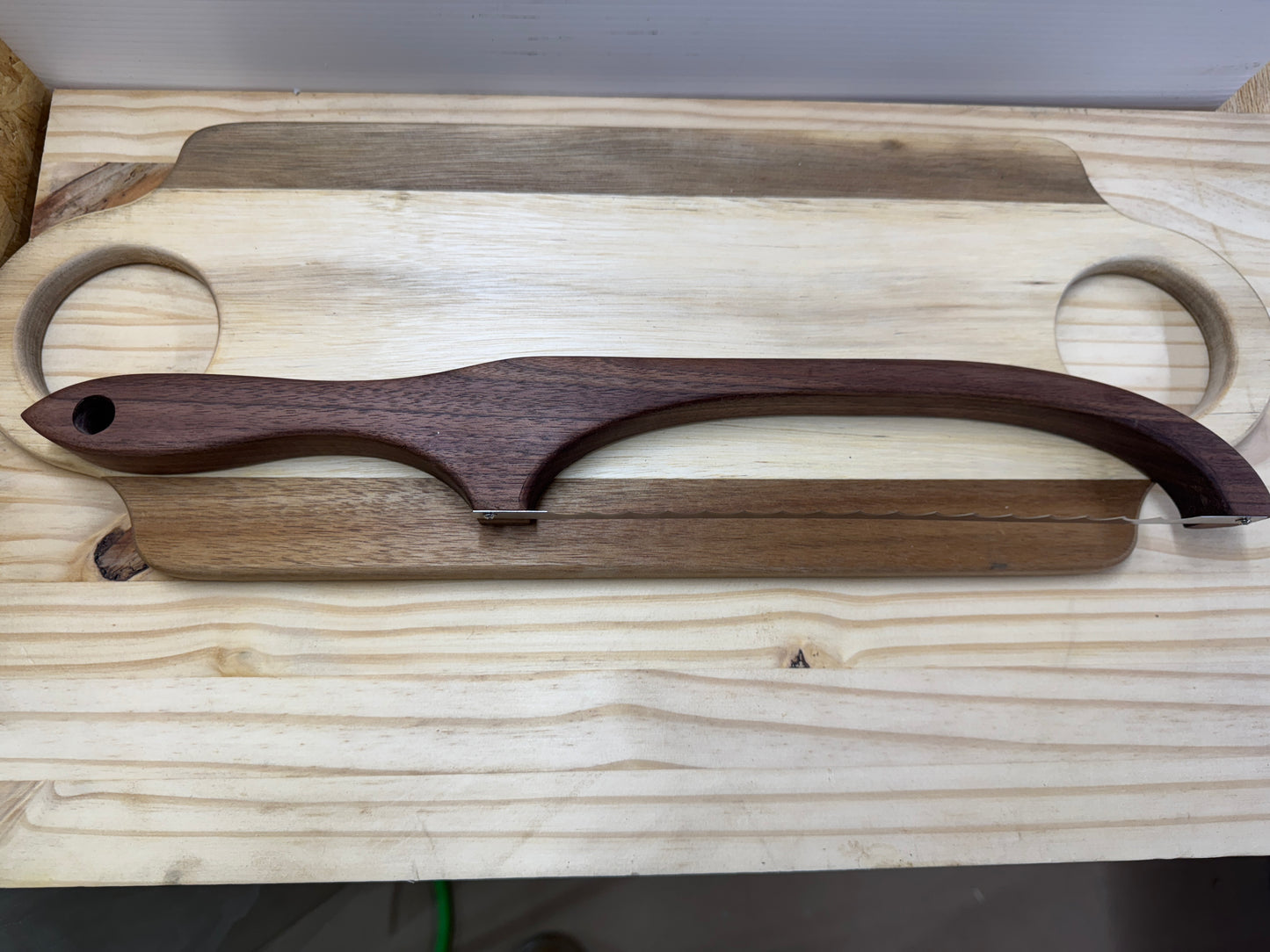 Walnut Bread Knife
