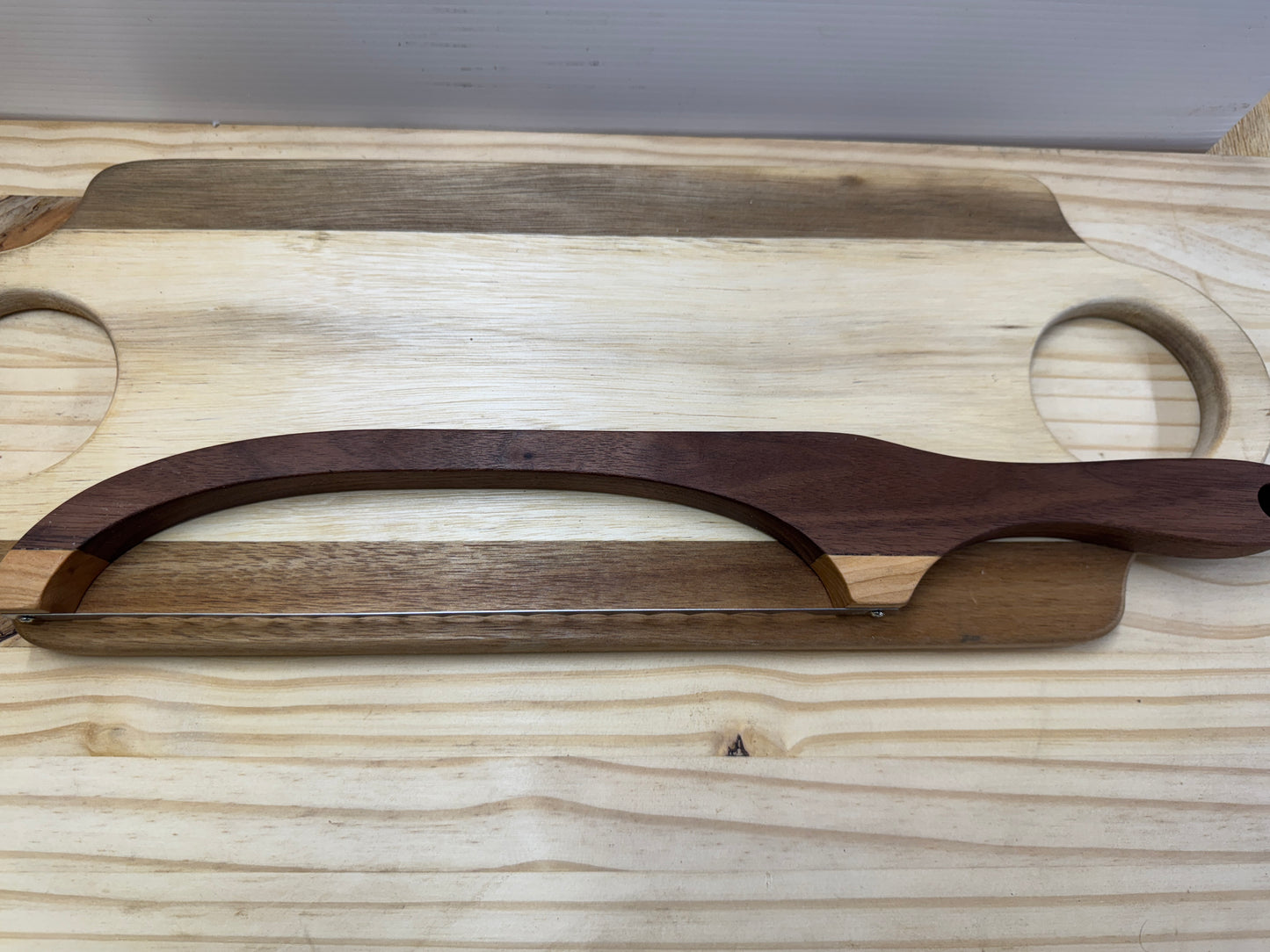 Walnut and Cherry Bread Bread Knife