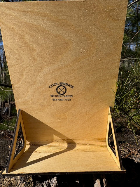 Whitetail Buck Curved Stand